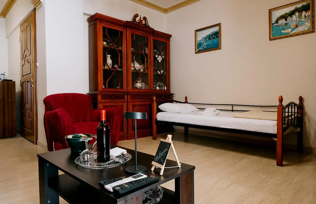Sq Varnava Apartment Athens-1